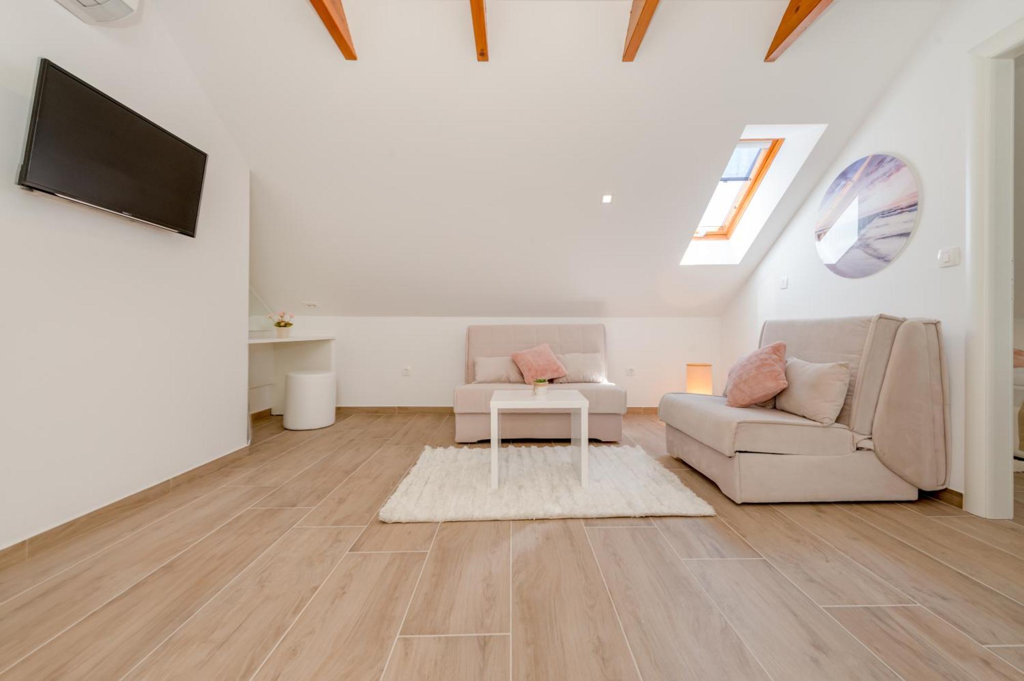 Apartments Villa Tudor Хвар Экстерьер фото